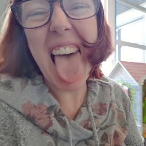 Meet your Posher, Kendra